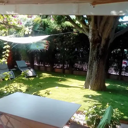 Appartement Cosy A Saint-raphael - 65 M² - Jardin Prive Saint-Raphaël