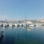 Cosy A Saint-raphael - 65 M² - Jardin Prive Apartman