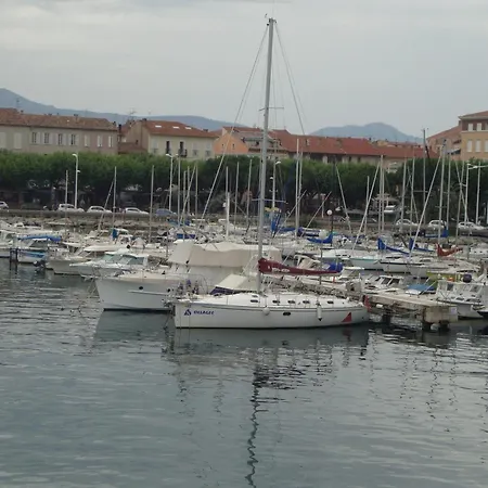 Cosy A Saint-raphael - 65 M² - Jardin Prive Apartman Saint-Raphaël
