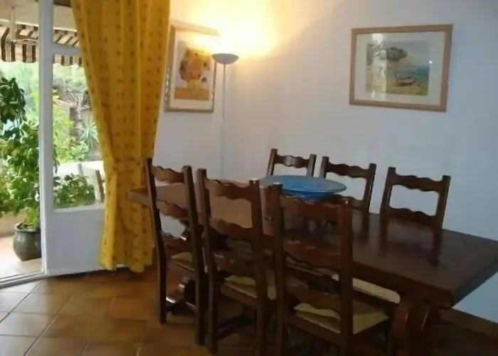 Cosy A Saint-raphael - 65 M² - Jardin Prive