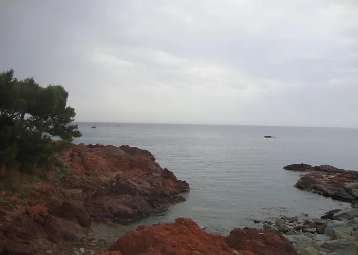 Apartmán Cosy A Saint-raphael - 65 M² - Jardin Prive *